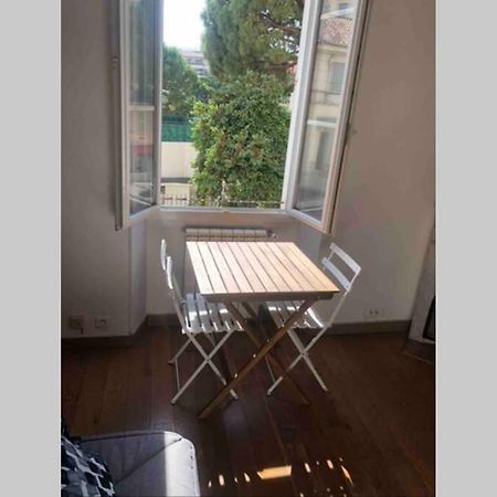 Bel Appartement Bien Place Au Coeur De Кан Екстериор снимка