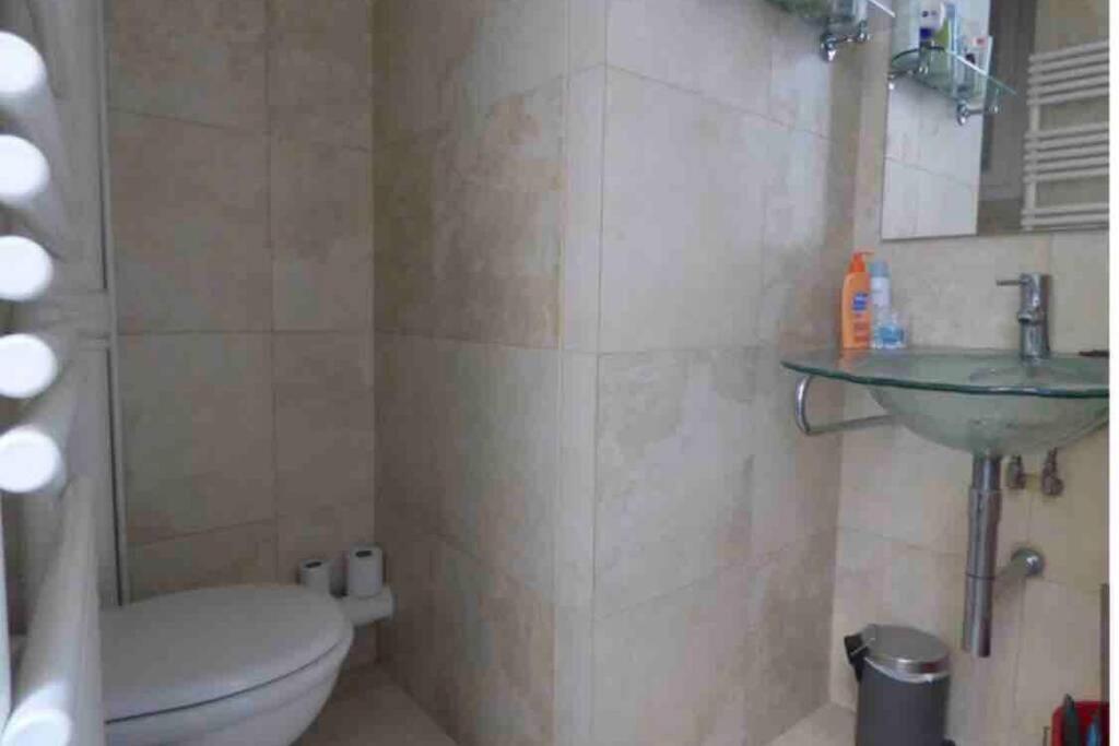 Bel Appartement Bien Place Au Coeur De Кан Екстериор снимка