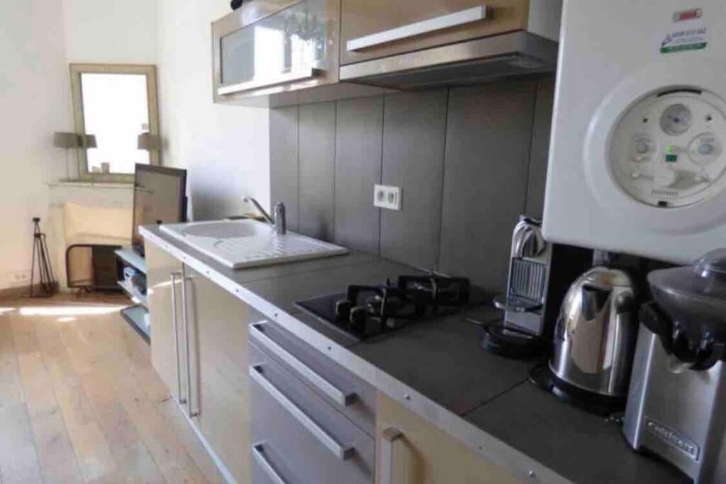 Bel Appartement Bien Place Au Coeur De Кан Екстериор снимка